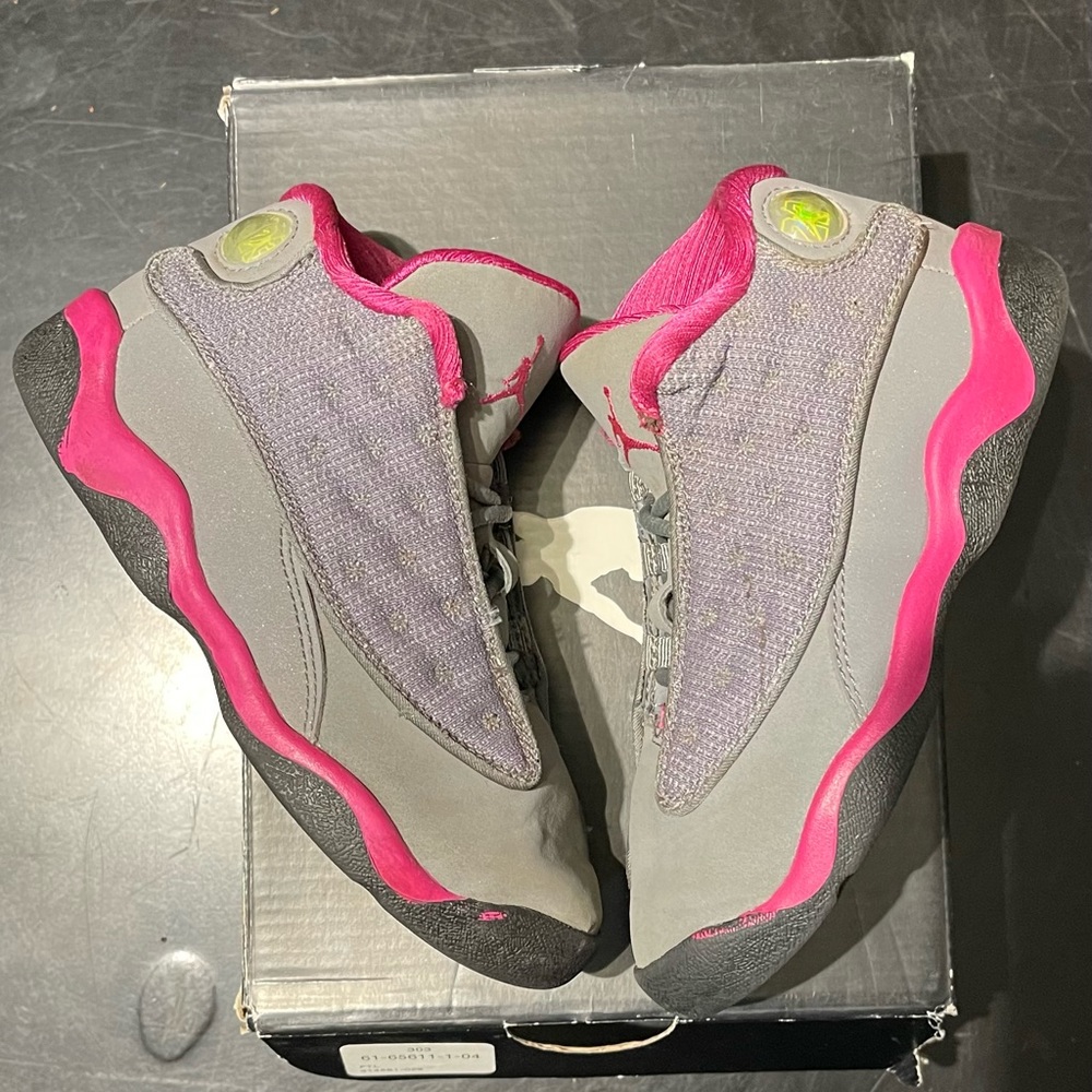 2013 Jordan Retro 13 grey/pink Sz 10c